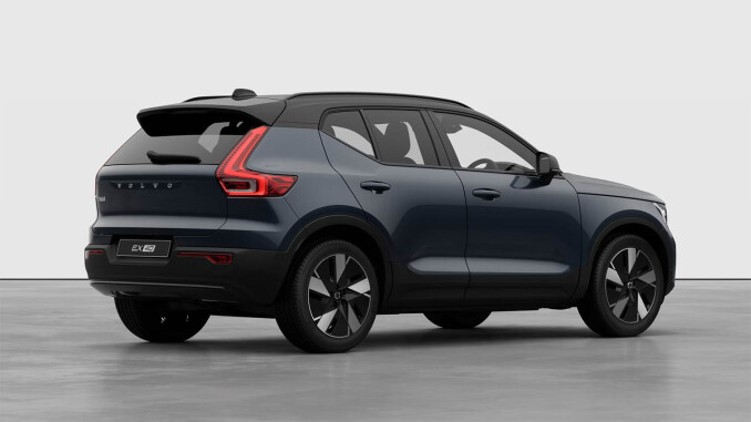 Volvo EX40 175kW Single Motor Plus Pro 69kWh 5dr Auto Electric Estate - Image 3